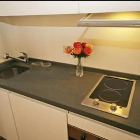 Elegante Mini Studio In The Heart Of Rome