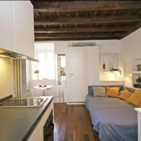 Апартаменты Elegante Mini Studio In The Heart Of Рим